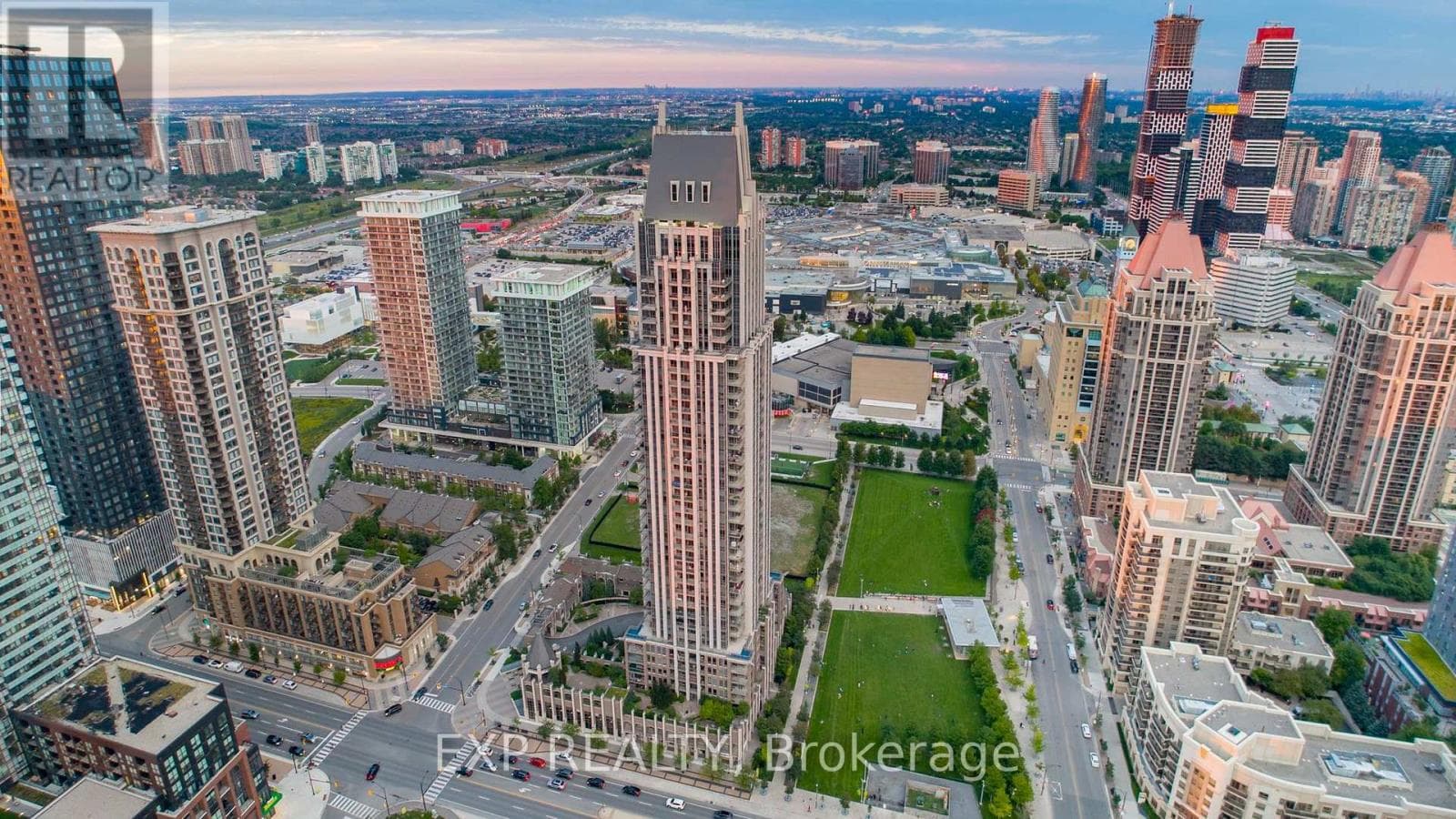 3003- 388 Prince Of Wales Drive