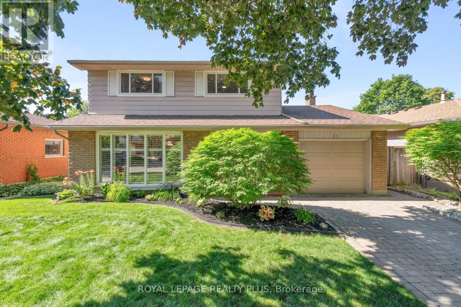 20 San Marino Crescent