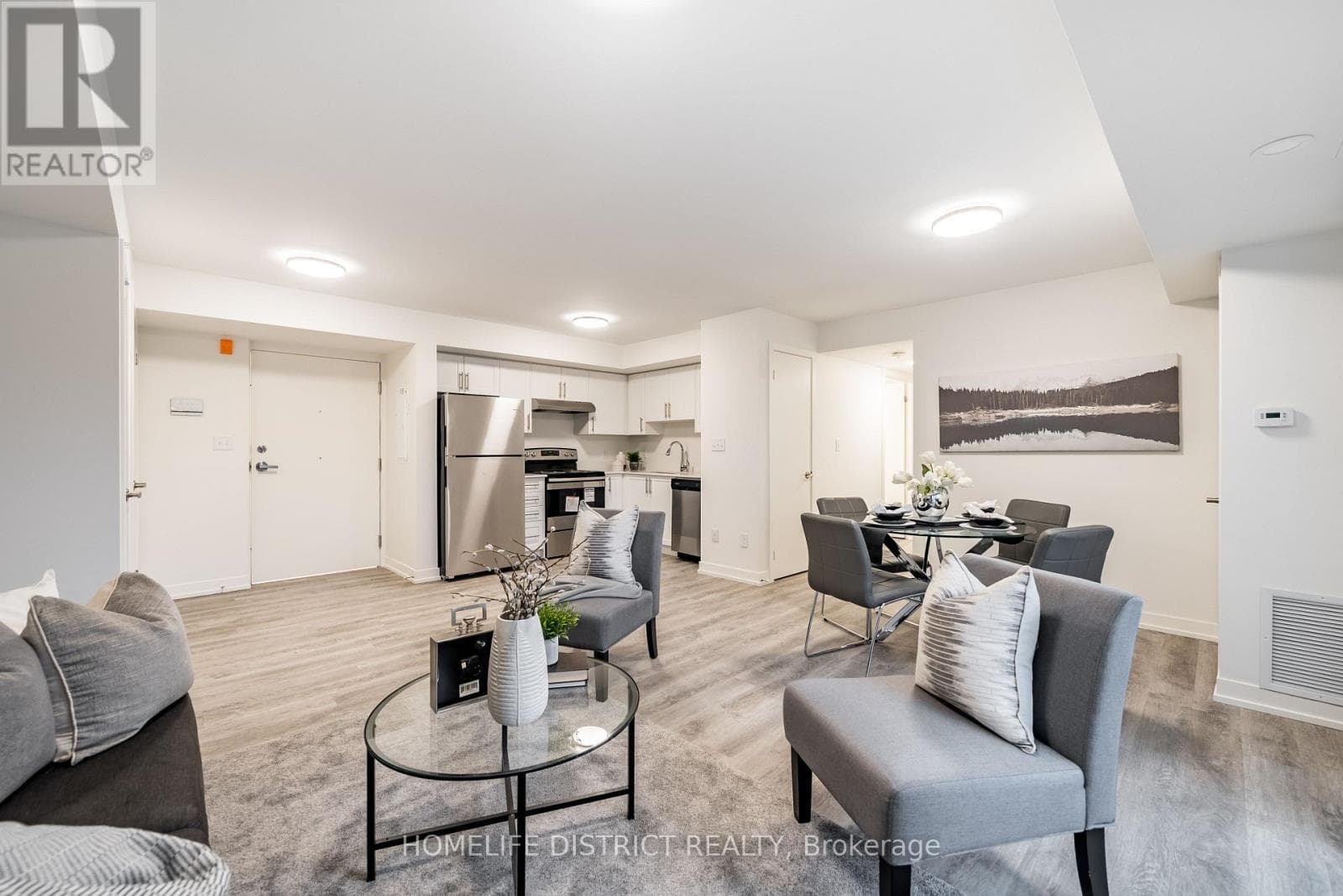 Multi-family at 503- 976 Simcoe Street, Oshawa (Centennial), Ontario - Photo 6 - RE/MAX Garden City Realty