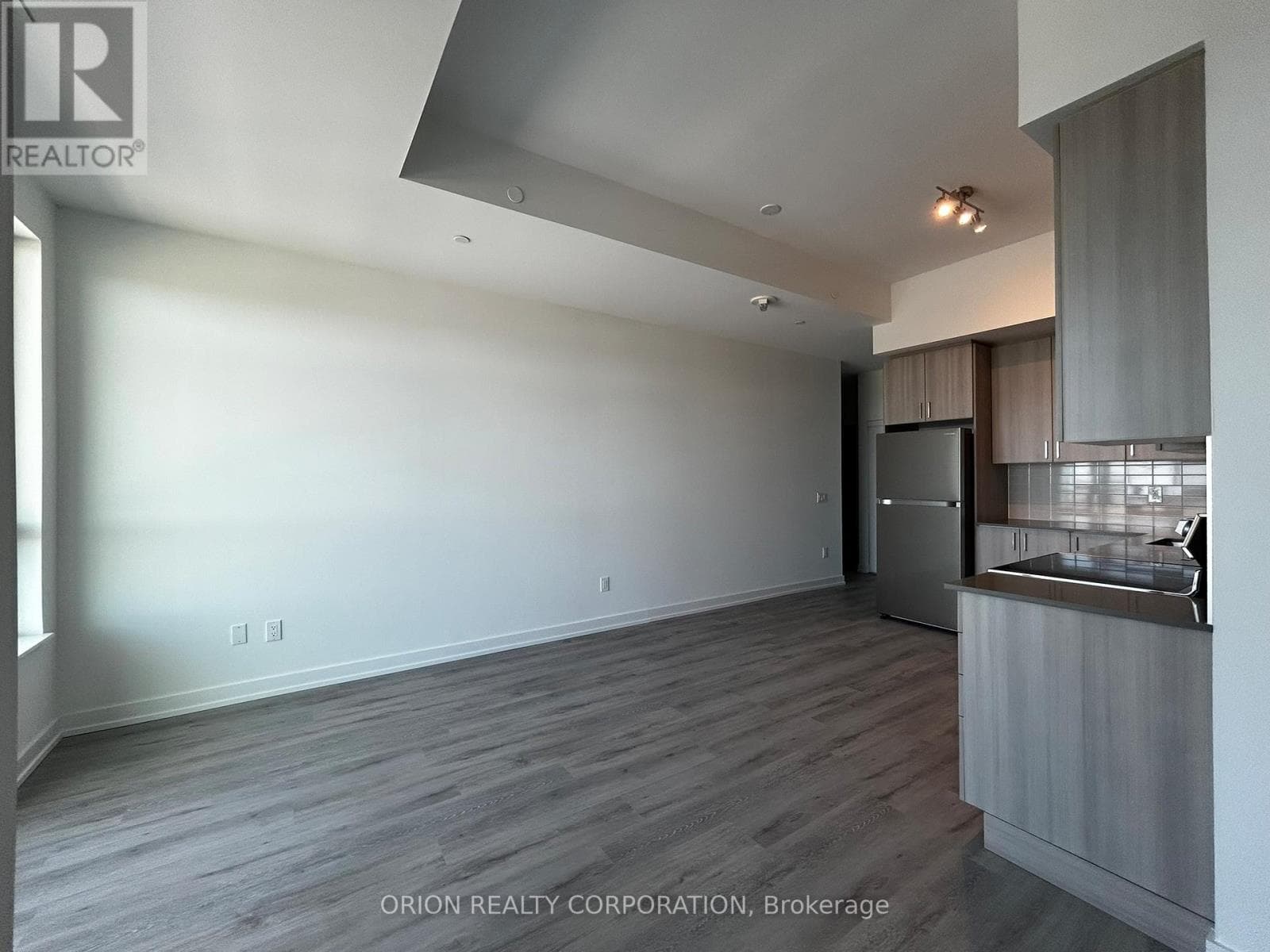 Single Family at 2610- 1455 Celebration Drive, Pickering (Bay Ridges), Ontario - Photo 6 - RE/MAX Garden City Realty