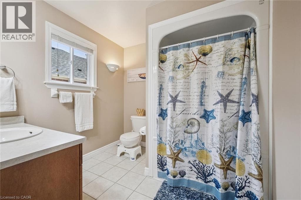 Single Family at 555 KILLBEAR Court, Waterloo, Ontario - Photo 10 - RE/MAX Garden City Realty