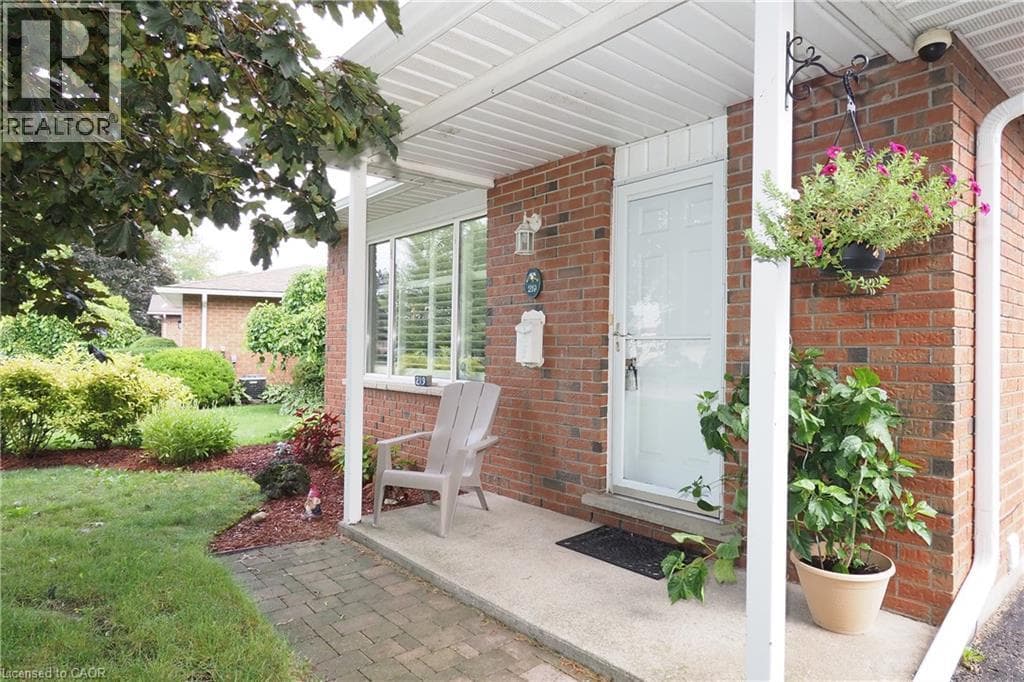 Single Family at 219 FOXHUNT Road, Waterloo, Ontario - Photo 3 - RE/MAX Garden City Realty