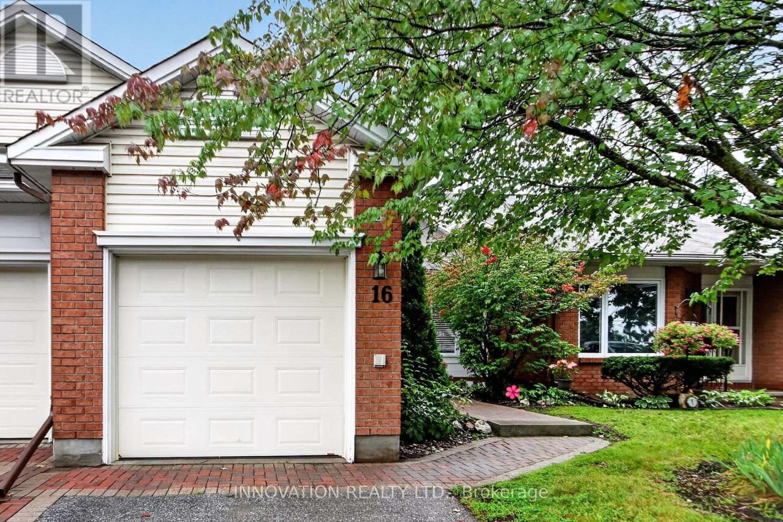 16 Heather Glen Court