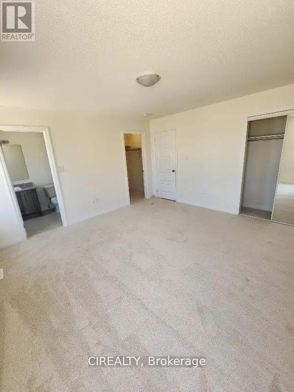 Single Family at 170 William Booth Avenue, Newmarket (Woodland Hill), Ontario - Photo 6 - RE/MAX Garden City Realty