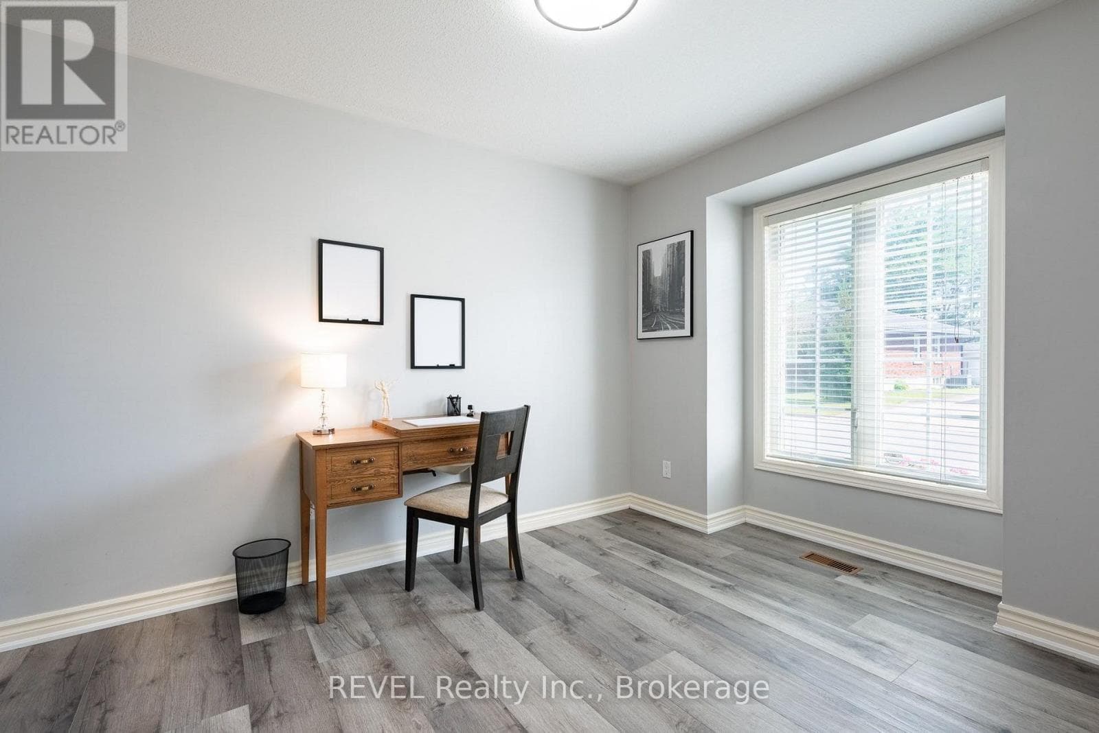 Single Family at 23 Myrtle Avenue, St. Catharines (Carlton/Bunting), Ontario - Photo 6 - RE/MAX Garden City Realty