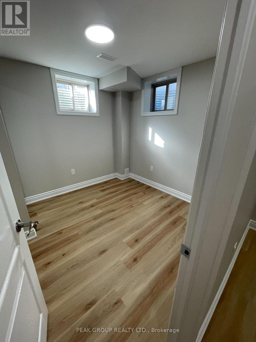 Single Family at Lower- 21 Keelson Street, Welland (Dain City), Ontario - Photo 10 - RE/MAX Garden City Realty