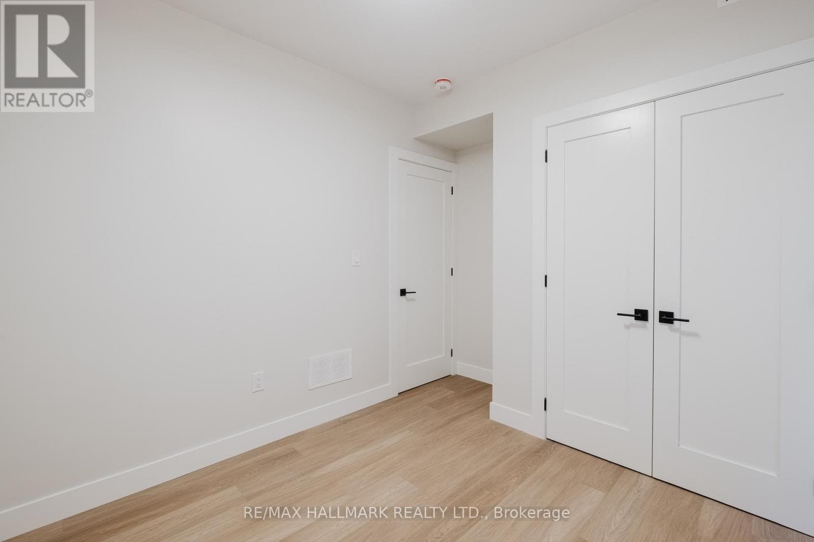 Multi-family at 3- 37 MILVERTON Boulevard, Toronto (Danforth), Ontario - Photo 8 - RE/MAX Garden City Realty