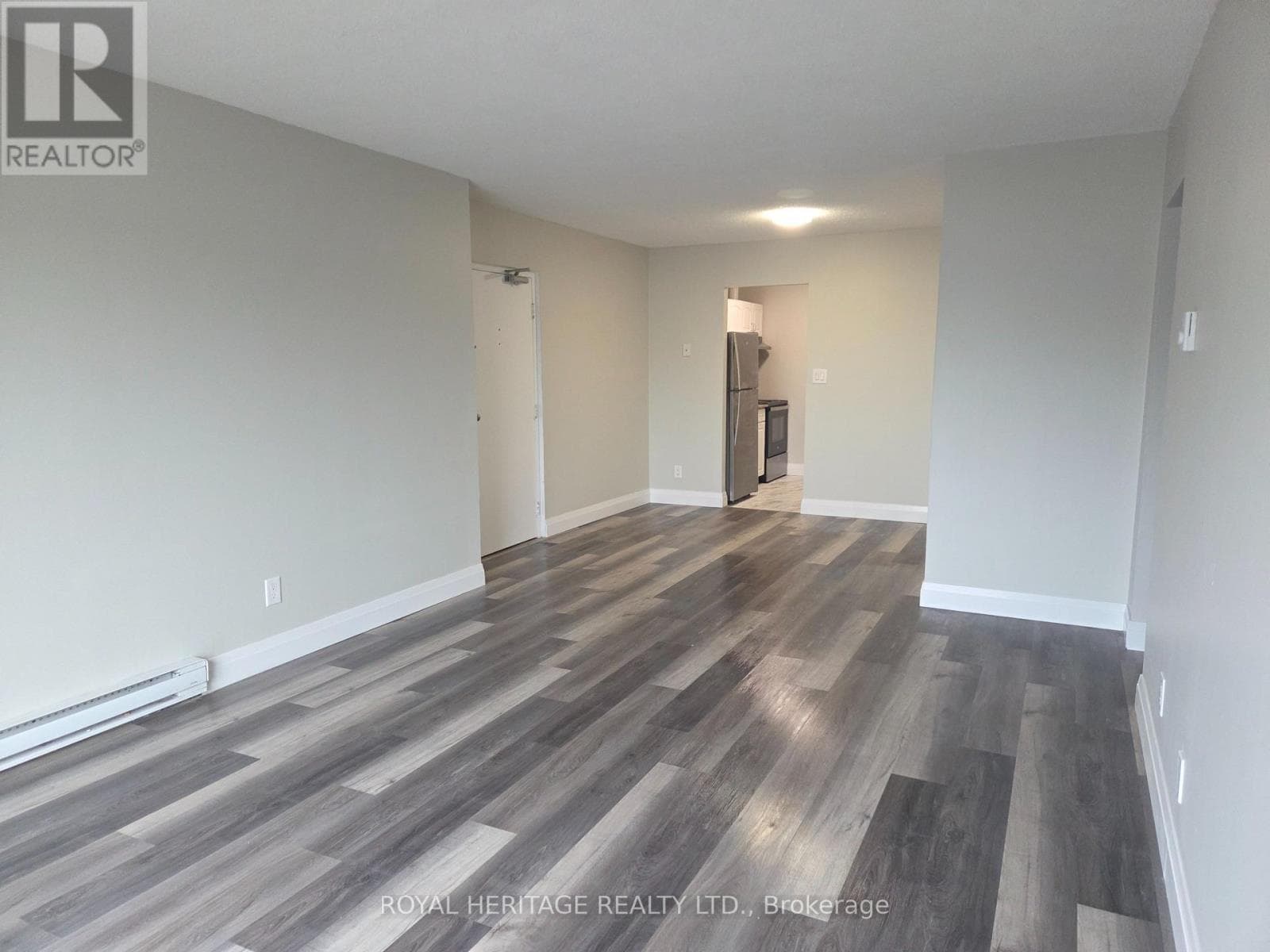 Multi-family at 311- 8800 Willoughby Drive, Niagara Falls (Chippawa), Ontario - Photo 3 - RE/MAX Garden City Realty