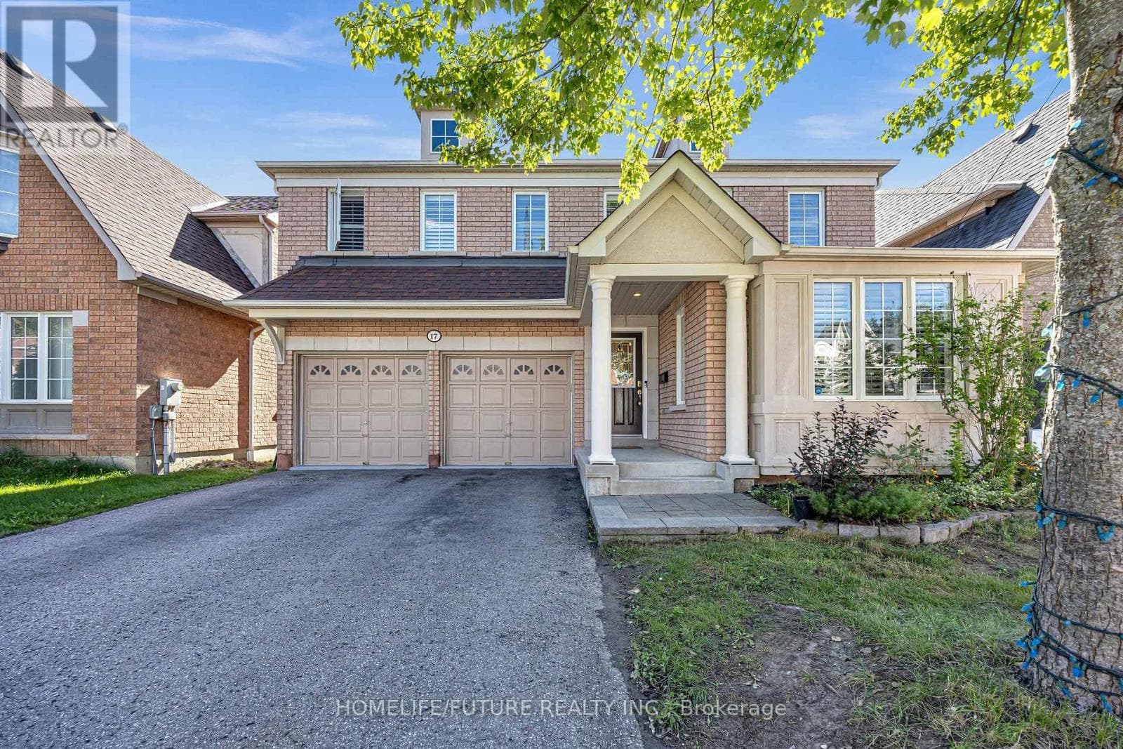 17 Grainger Crescent