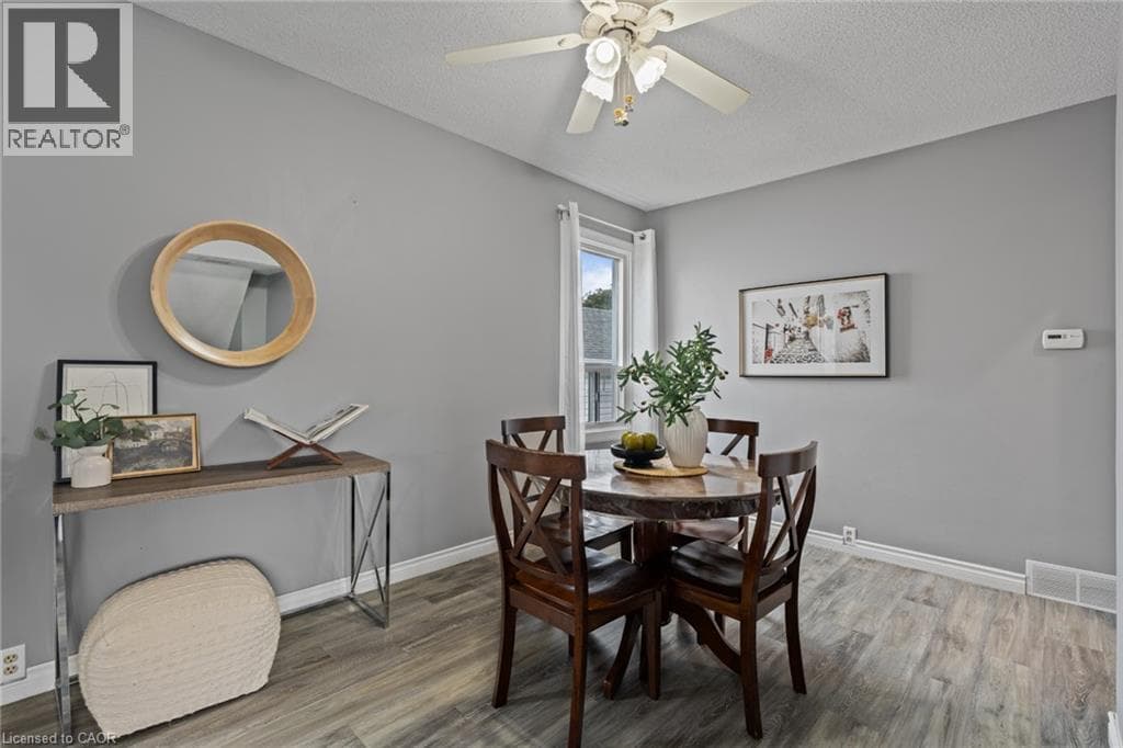 Single Family at 3 DUNDONALD Street, St. Catharines, Ontario - Photo 10 - RE/MAX Garden City Realty