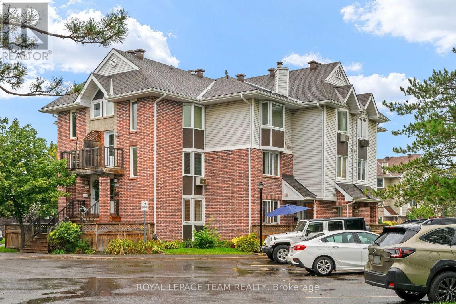 12- 12-2 Stonebank Crescent