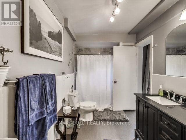 Single Family at Main Floor- 720 Coxwell Avenue, Toronto (Danforth), Ontario - Photo 9 - RE/MAX Garden City Realty