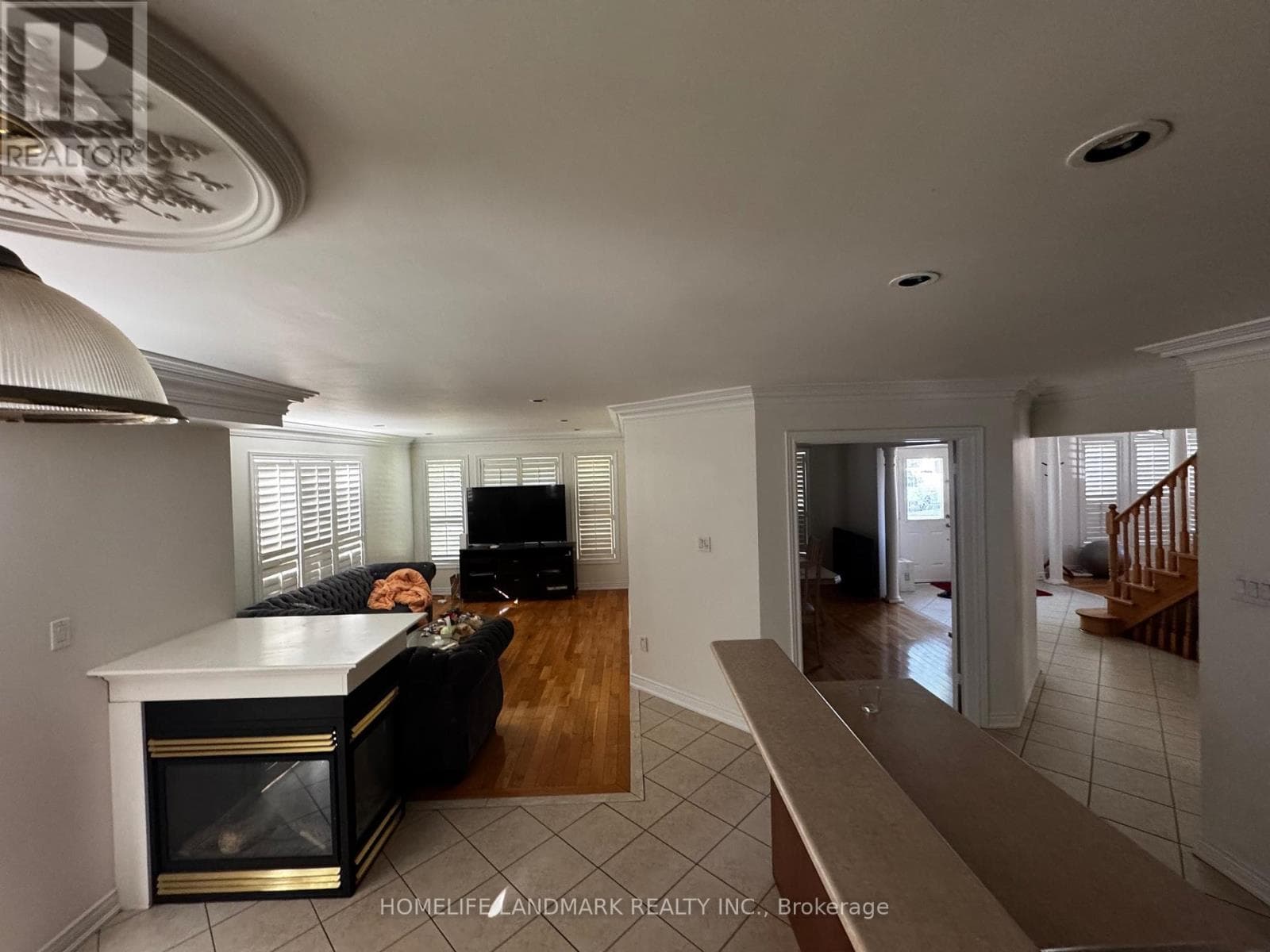 Single Family at 33 Ramsgate Court, Markham (Milliken Mills East), Ontario - Photo 6 - RE/MAX Garden City Realty