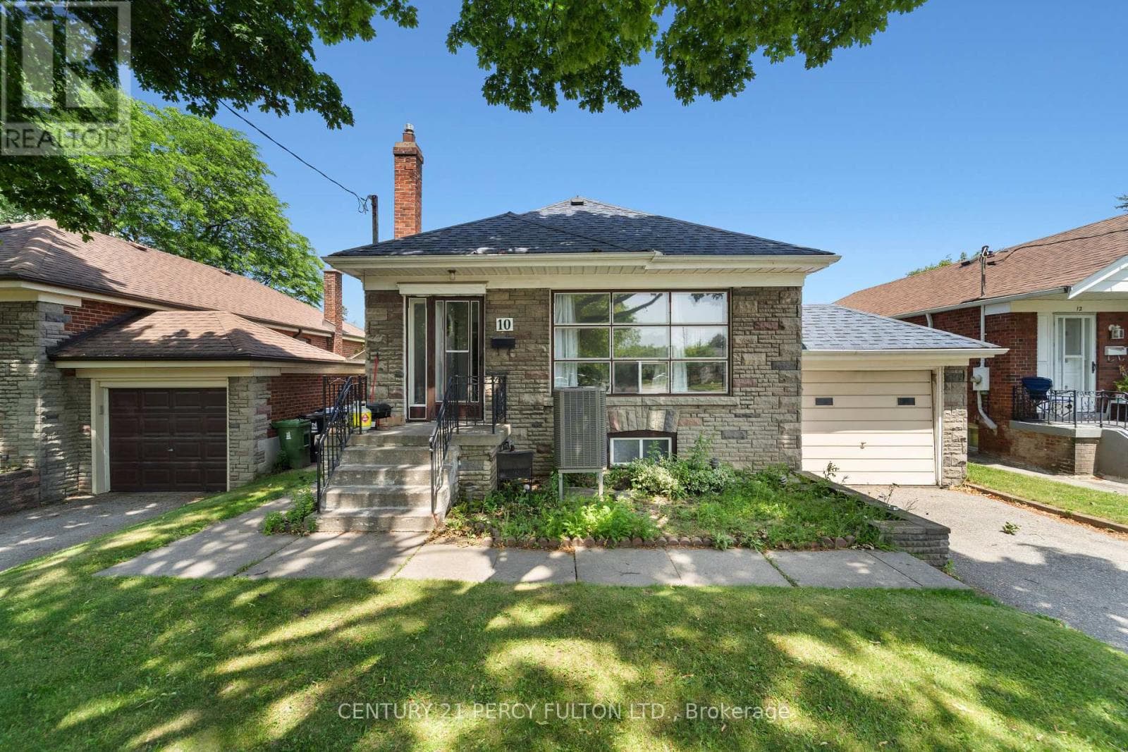 10 Belmore Avenue