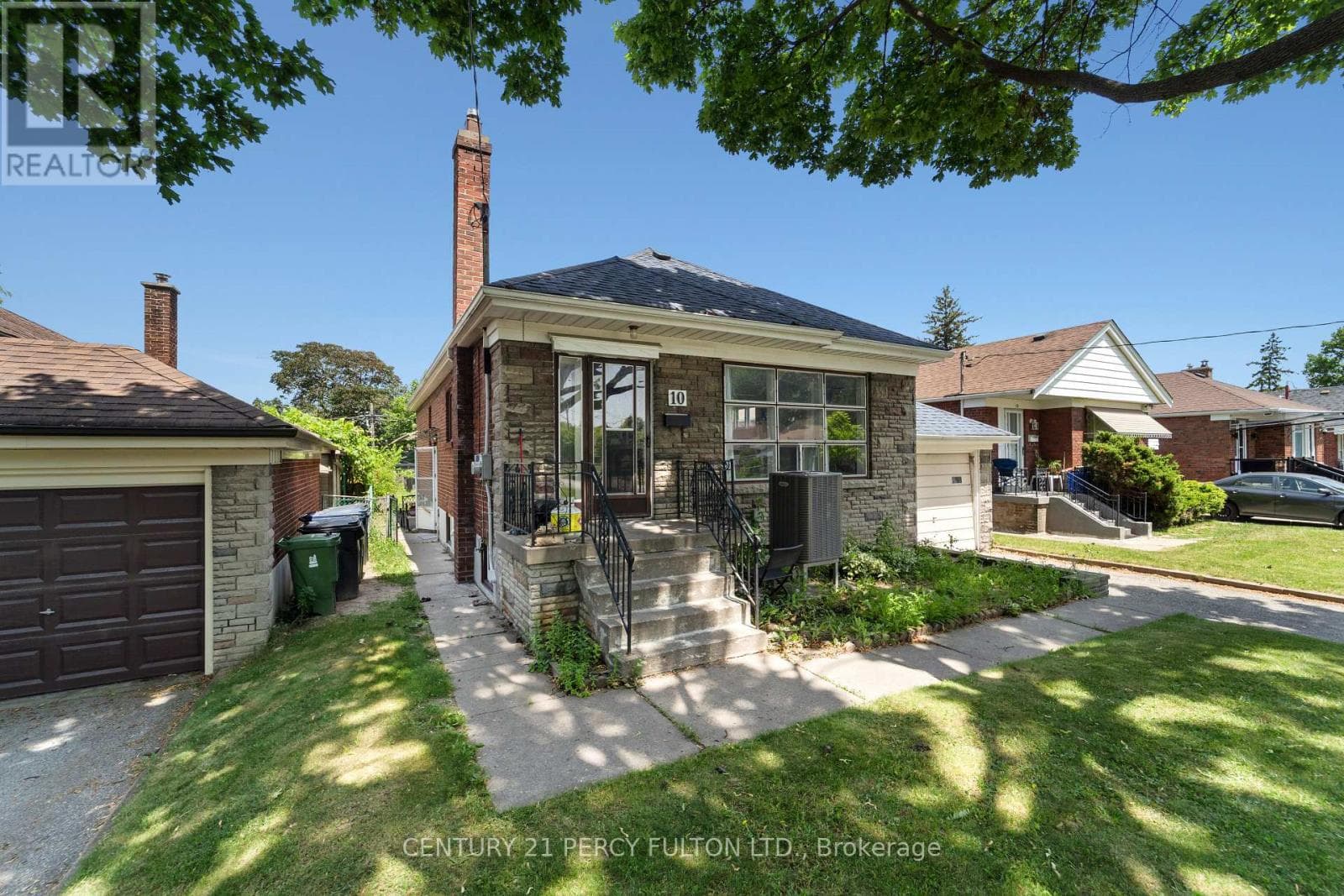 Single Family at 10 Belmore Avenue, Toronto (Wexford-Maryvale), Ontario - Photo 2 - RE/MAX Garden City Realty
