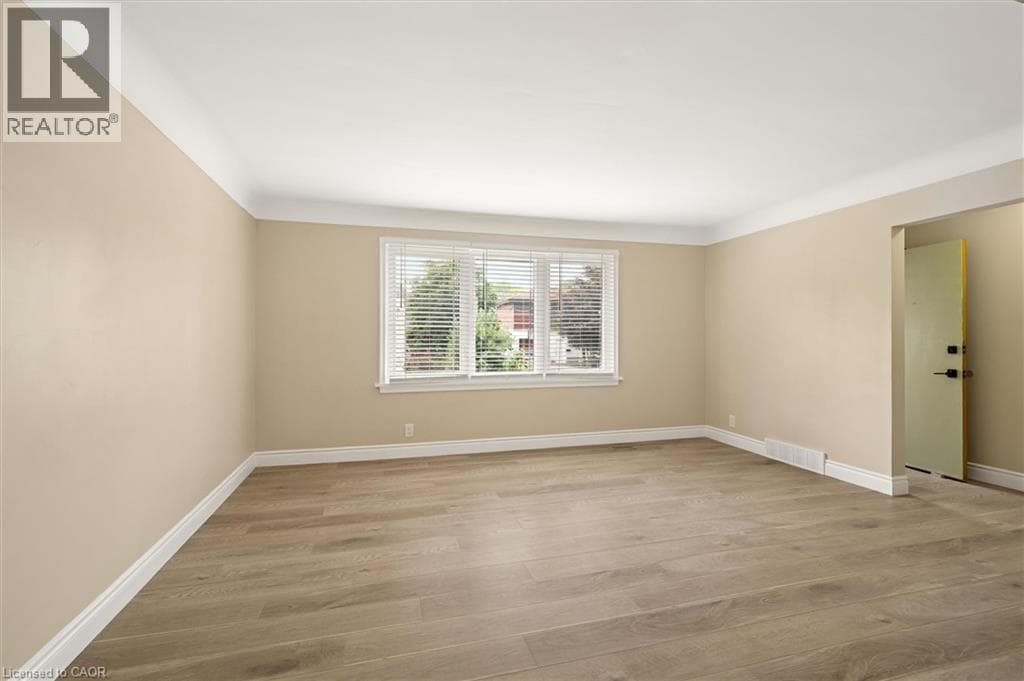Single Family at 476 PROSPECT Avenue, Kitchener, Ontario - Photo 10 - RE/MAX Garden City Realty