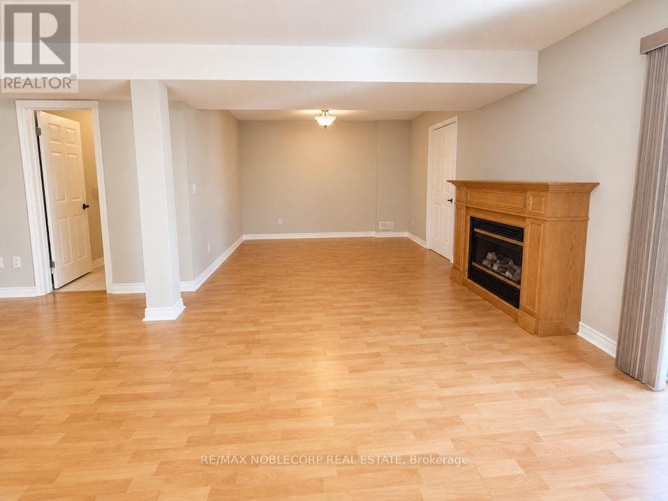 Single Family at 67 Macbride Crescent, Vaughan (Maple), Ontario - Photo 10 - RE/MAX Garden City Realty