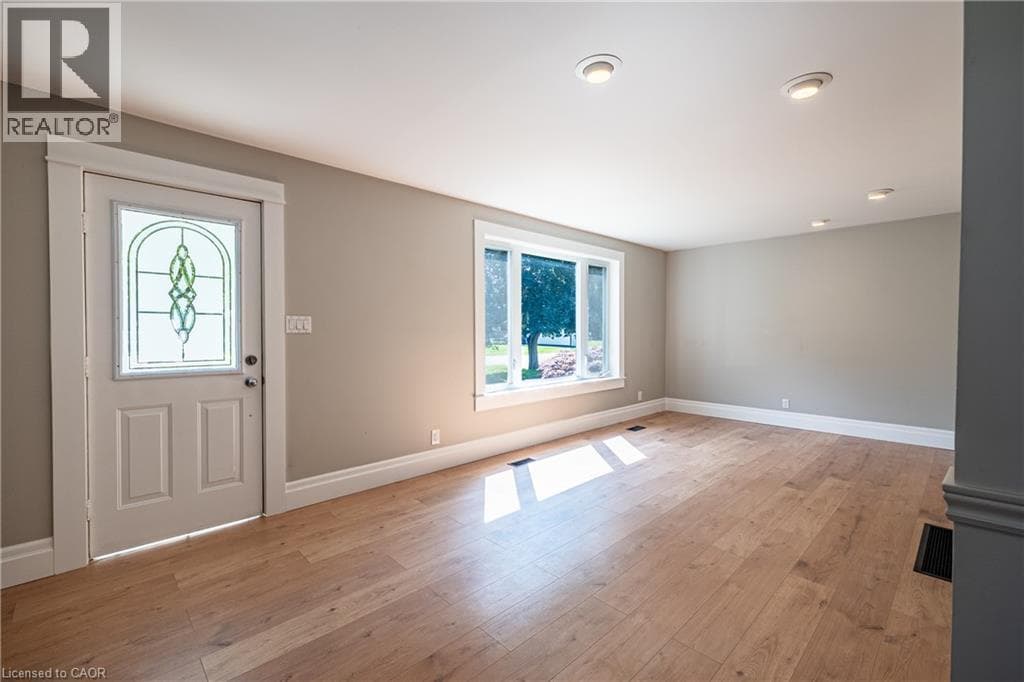 Single Family at 43 GHENT Street, St. Catharines, Ontario - Photo 6 - RE/MAX Garden City Realty