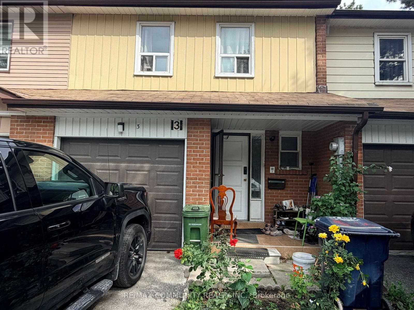 3- 101 Dundalk Drive