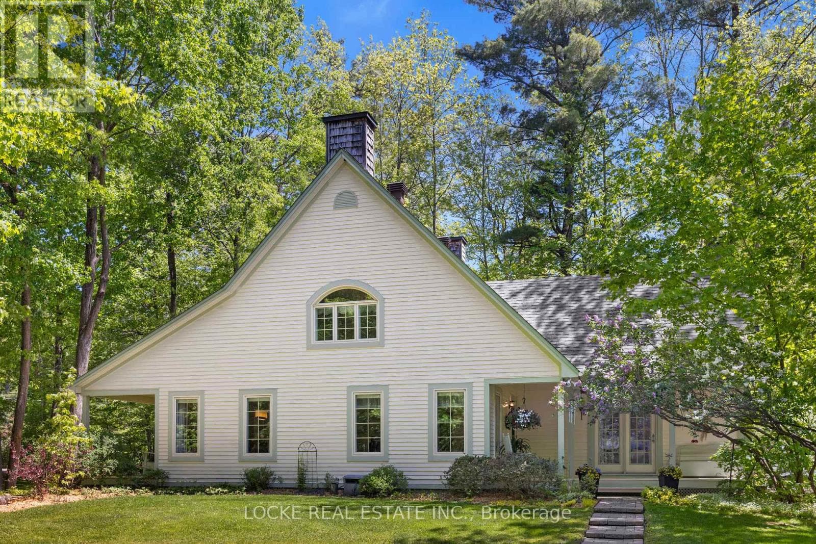 2207 Pleasantview Court