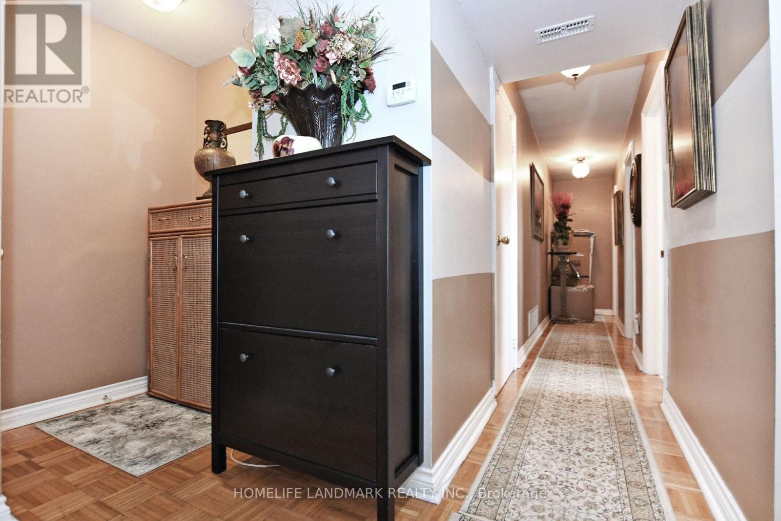 Single Family at 109 Brookside Road, Richmond Hill (Westbrook), Ontario - Photo 4 - RE/MAX Garden City Realty