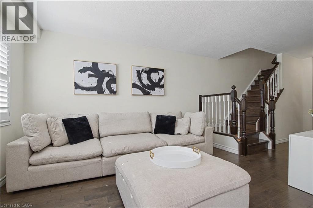 Single Family at 15 BRYAN Court, Kitchener, Ontario - Photo 7 - RE/MAX Garden City Realty
