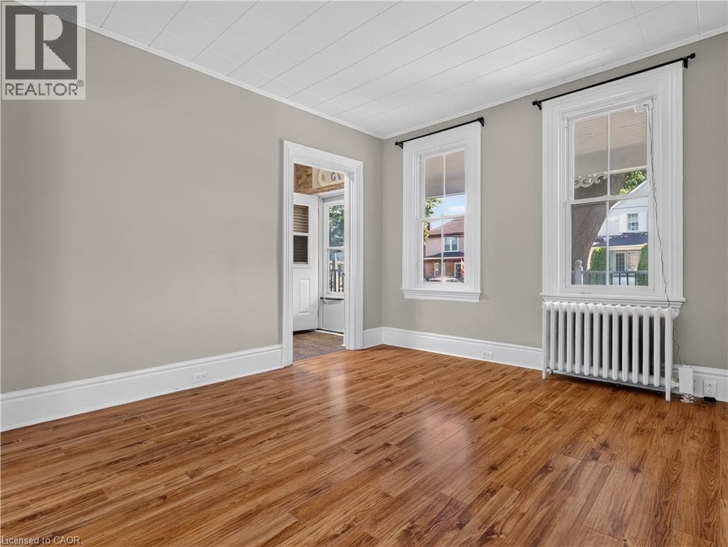 Single Family at 15 CATHERINE Street, St. Catharines, Ontario - Photo 8 - RE/MAX Garden City Realty