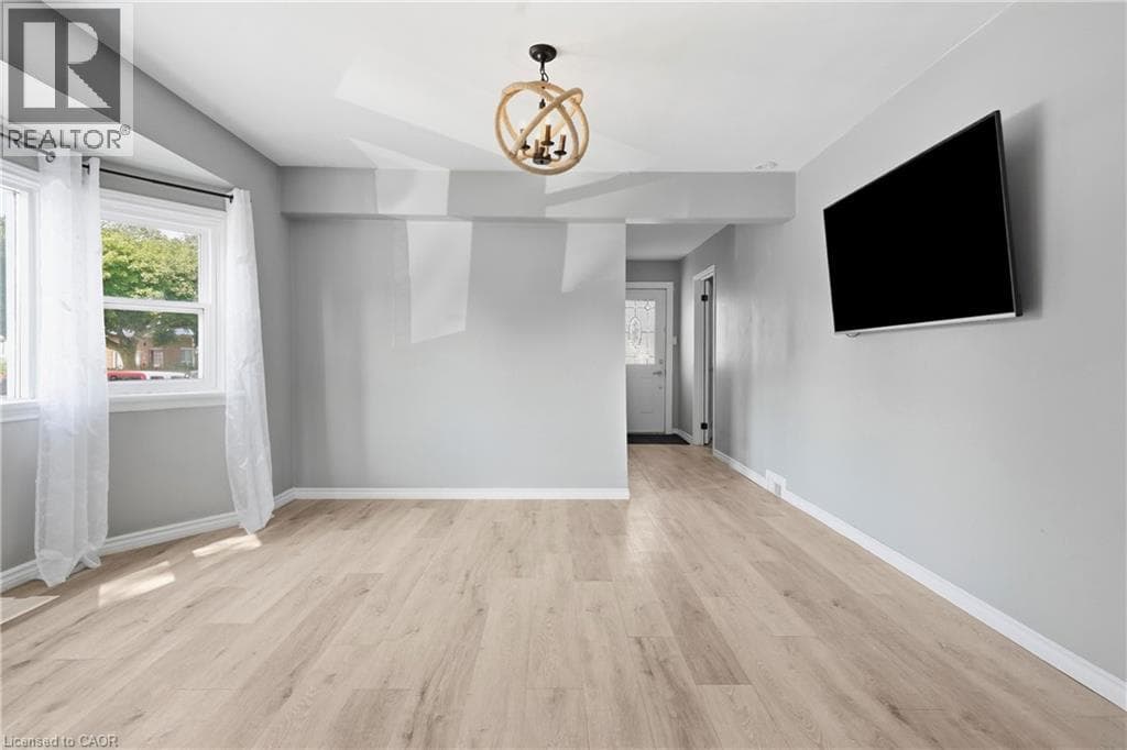 Multi-family at 177 PELHAM Road, St. Catharines, Ontario - Photo 6 - RE/MAX Garden City Realty