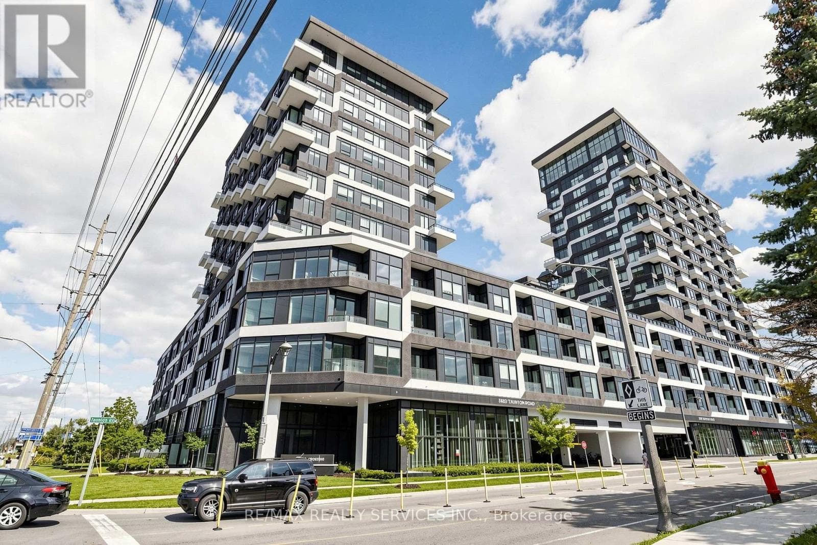 511- 2489 Taunton Road