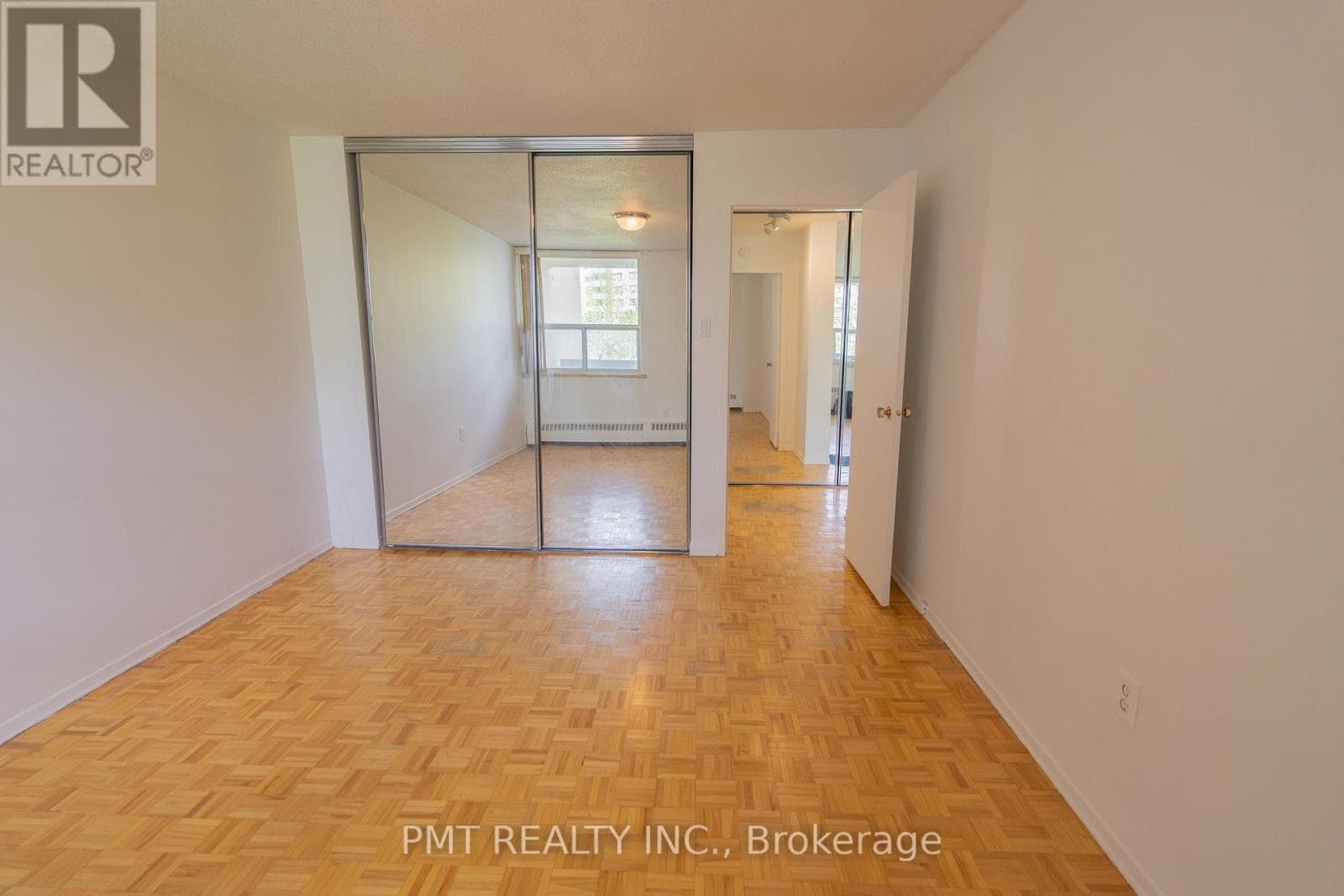 Single Family at 305- 1455 Lawrence Avenue, Toronto (Brookhaven-Amesbury), Ontario - Photo 10 - RE/MAX Garden City Realty