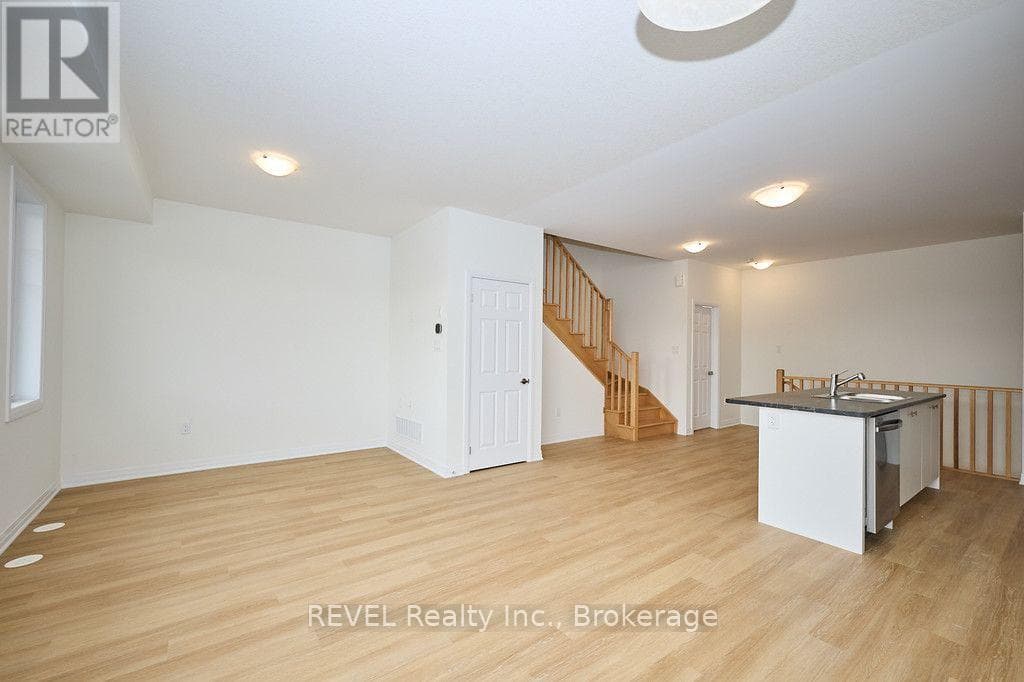 Single Family at 68 Feather Road, Welland (Dain City), Ontario - Photo 10 - RE/MAX Garden City Realty