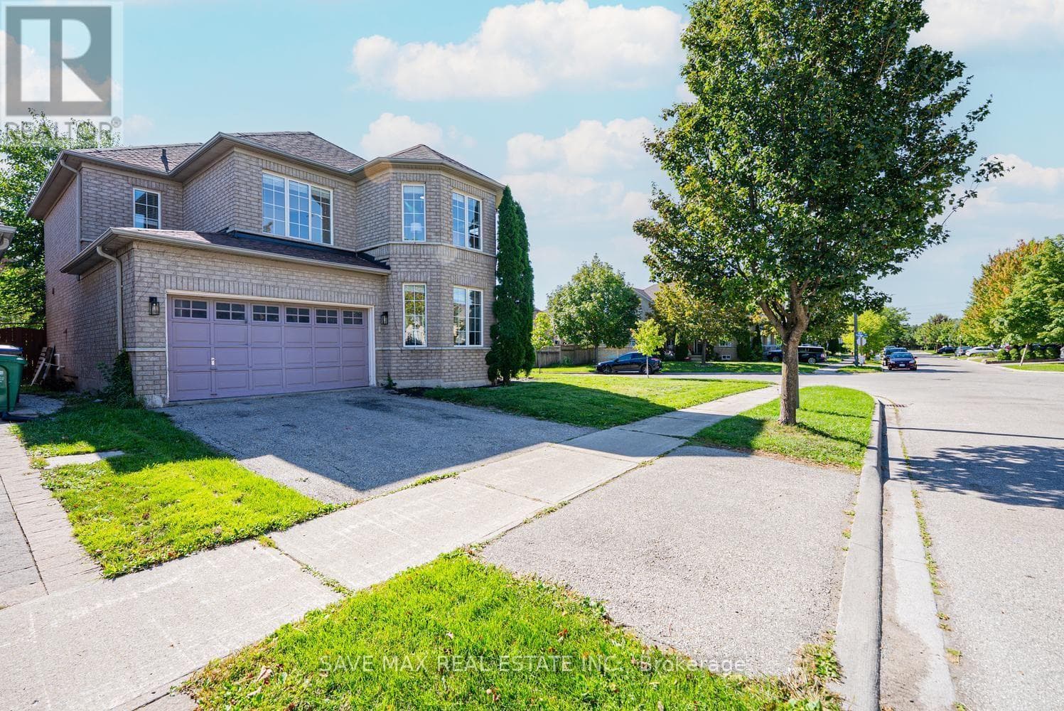 Single Family at 3762 Freeman Terrace, Mississauga (Churchill Meadows), Ontario - Photo 5 - RE/MAX Garden City Realty