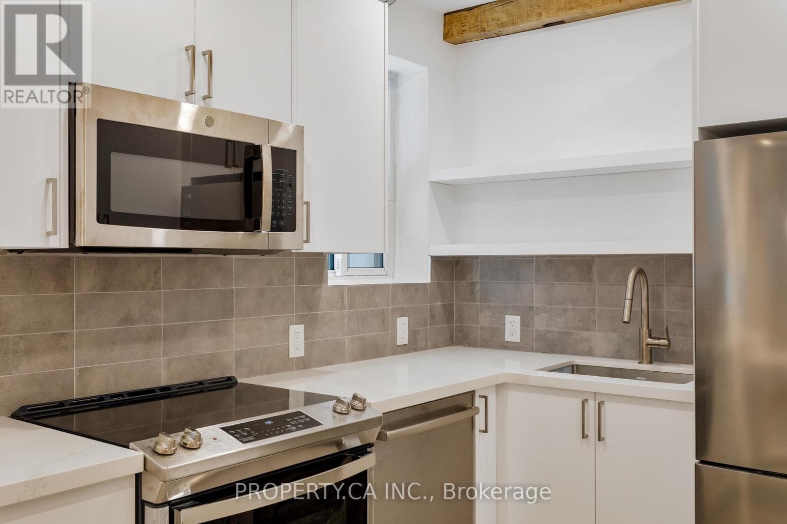 Multi-family at #8- 97 Lee Avenue, Toronto (The Beaches), Ontario - Photo 6 - RE/MAX Garden City Realty