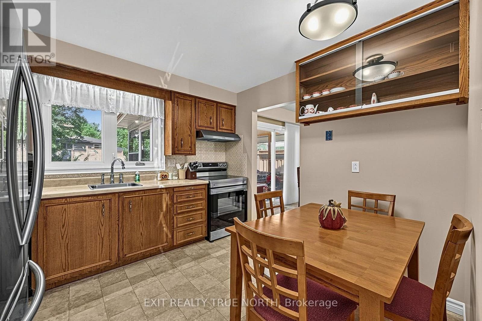 Single Family at 2661 Homelands Drive, Mississauga (Sheridan), Ontario - Photo 10 - RE/MAX Garden City Realty