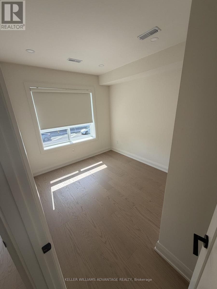 Single Family at 202- 2034 Danforth Avenue, Toronto (Danforth), Ontario - Photo 8 - RE/MAX Garden City Realty