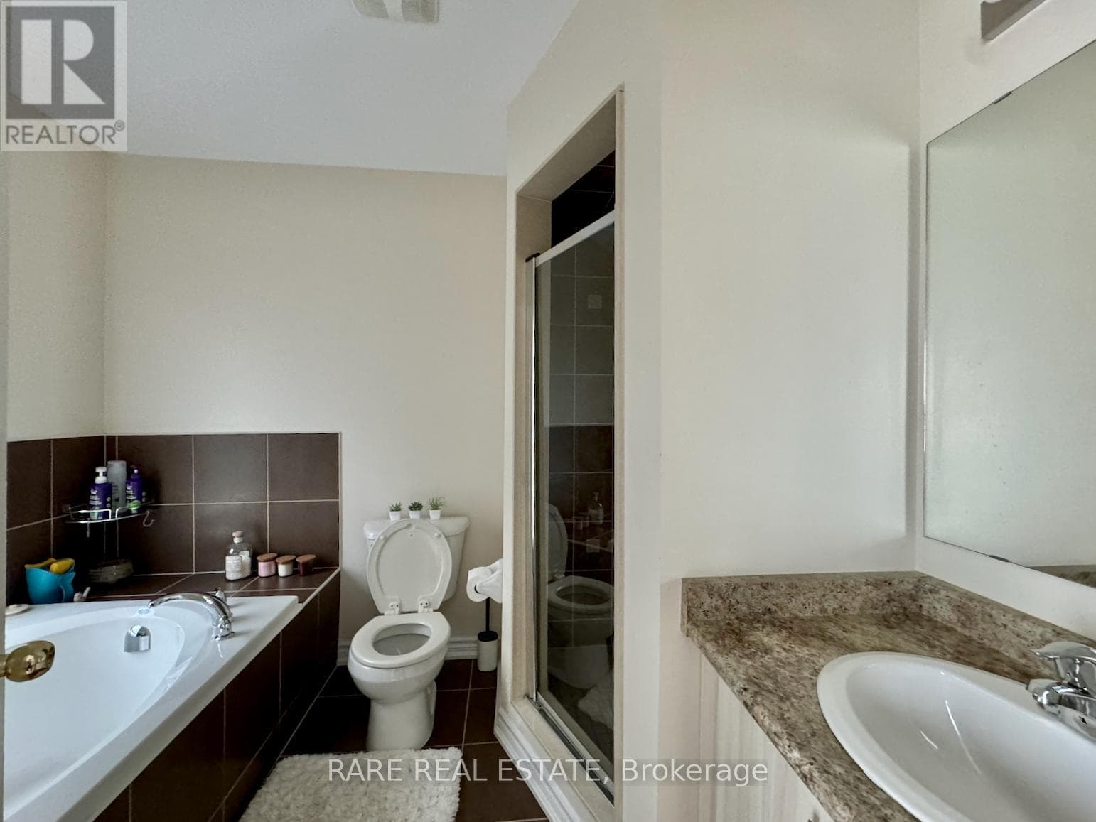 Single Family at 2- 18 Cathedral High Street, Markham (Cathedraltown), Ontario - Photo 9 - RE/MAX Garden City Realty