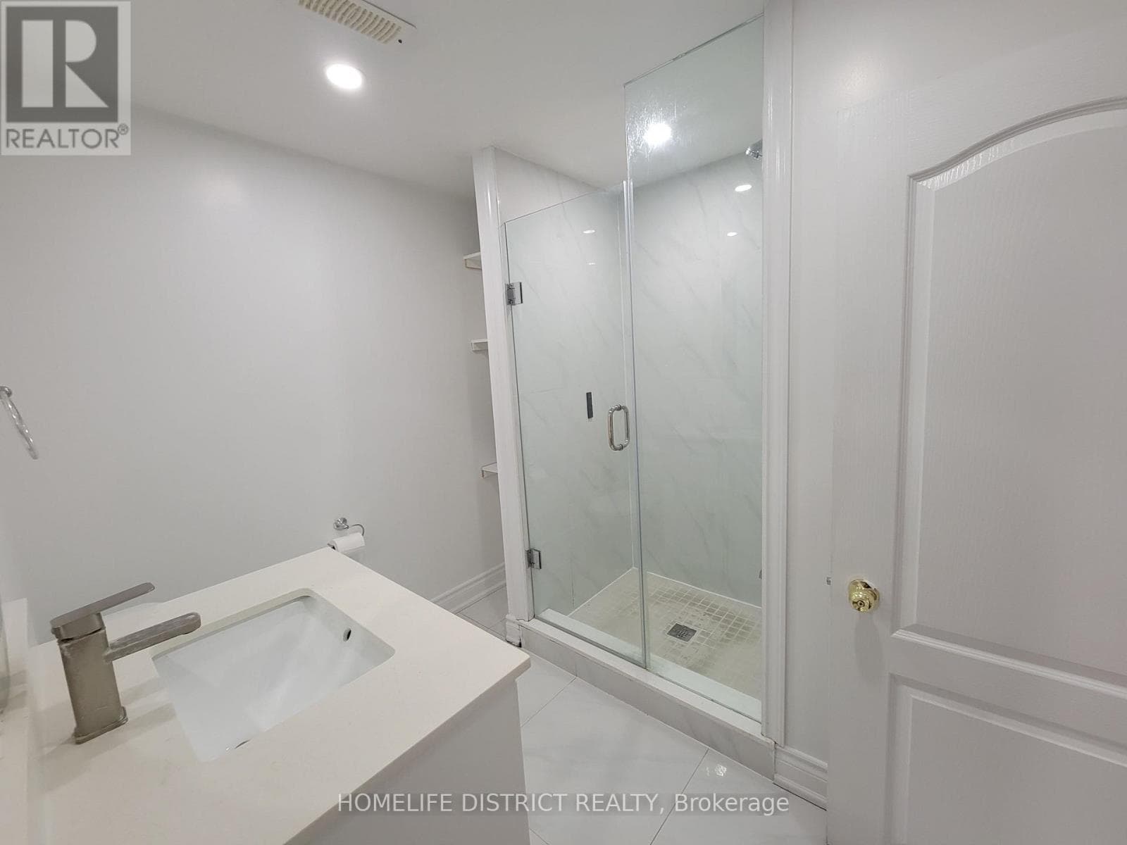 Single Family at 1 Netherway Crescent, Ajax (Northwest Ajax), Ontario - Photo 6 - RE/MAX Garden City Realty