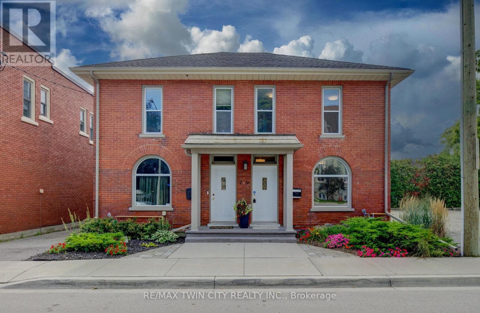 9 Salisbury Avenue