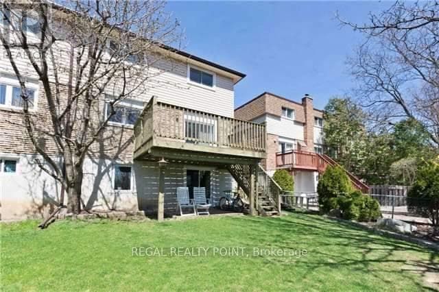 Single Family at 45 Mintwood Drive, Toronto (Bayview Woods-Steeles), Ontario - Photo 9 - RE/MAX Garden City Realty