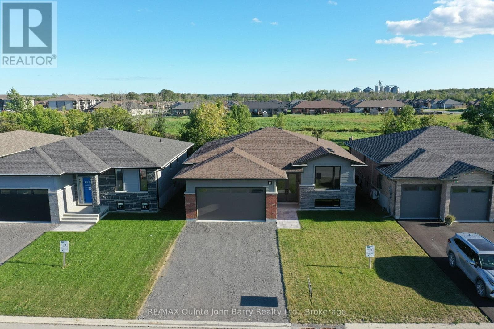 Lot 4- 8 Parkland Circle