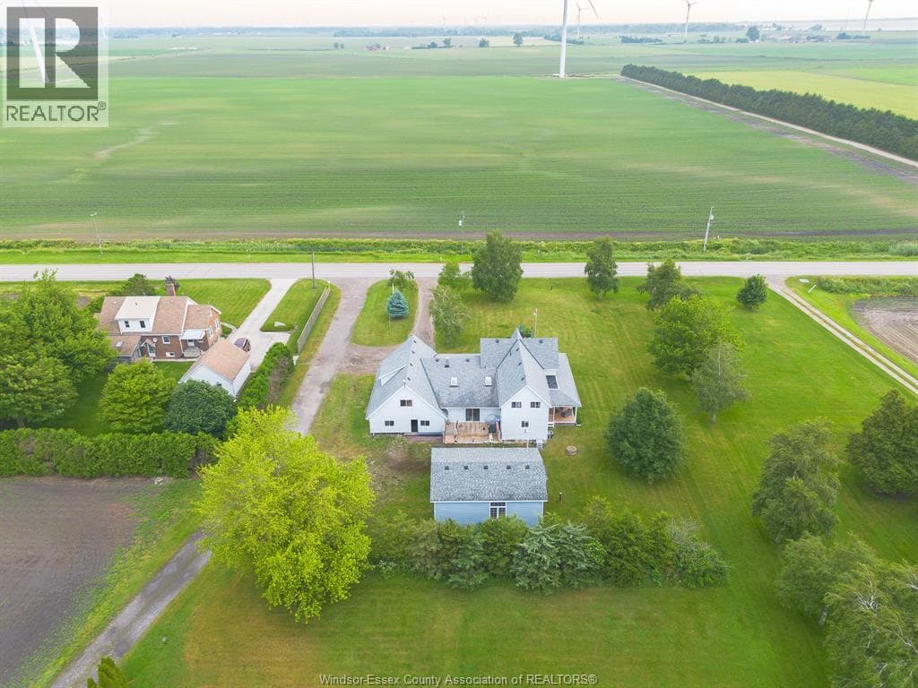 Single Family at 18332 ERIEAU Road, Chatham-Kent, Ontario - Photo 10 - RE/MAX Garden City Realty