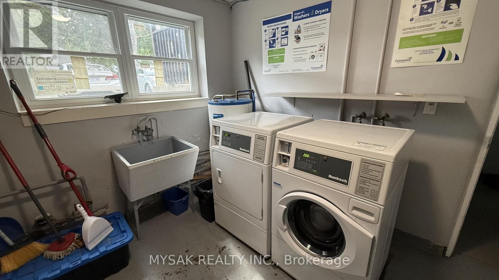 Multi-family at 106 Lorne Avenue, Chatham-Kent (Chatham), Ontario - Photo 10 - RE/MAX Garden City Realty