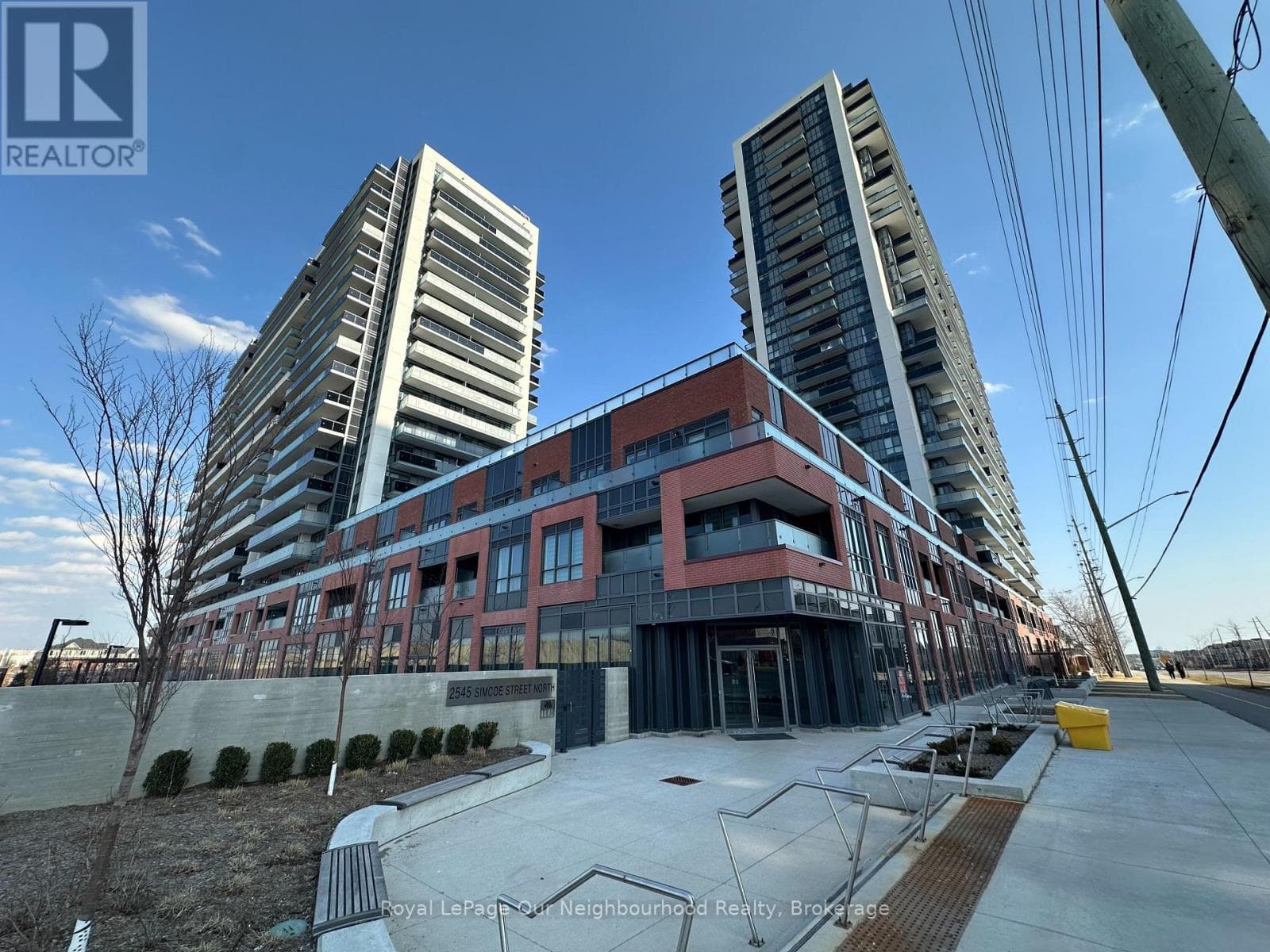 2615- 2545 SIMCOE Street