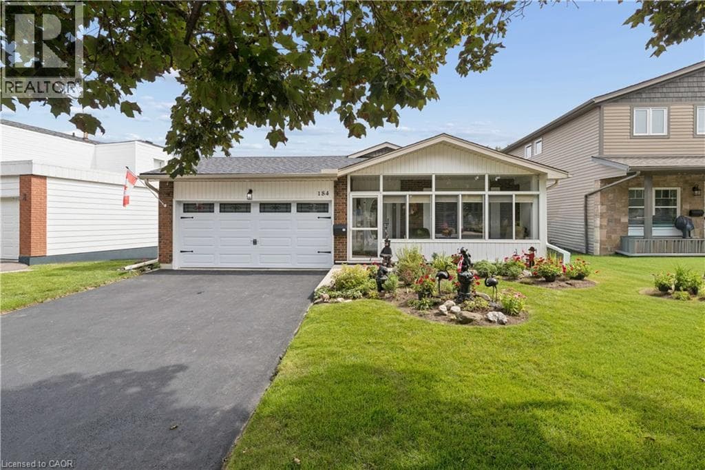 Single Family at 184 WESTHEIGHTS Drive, Kitchener, Ontario - Photo 2 - RE/MAX Garden City Realty