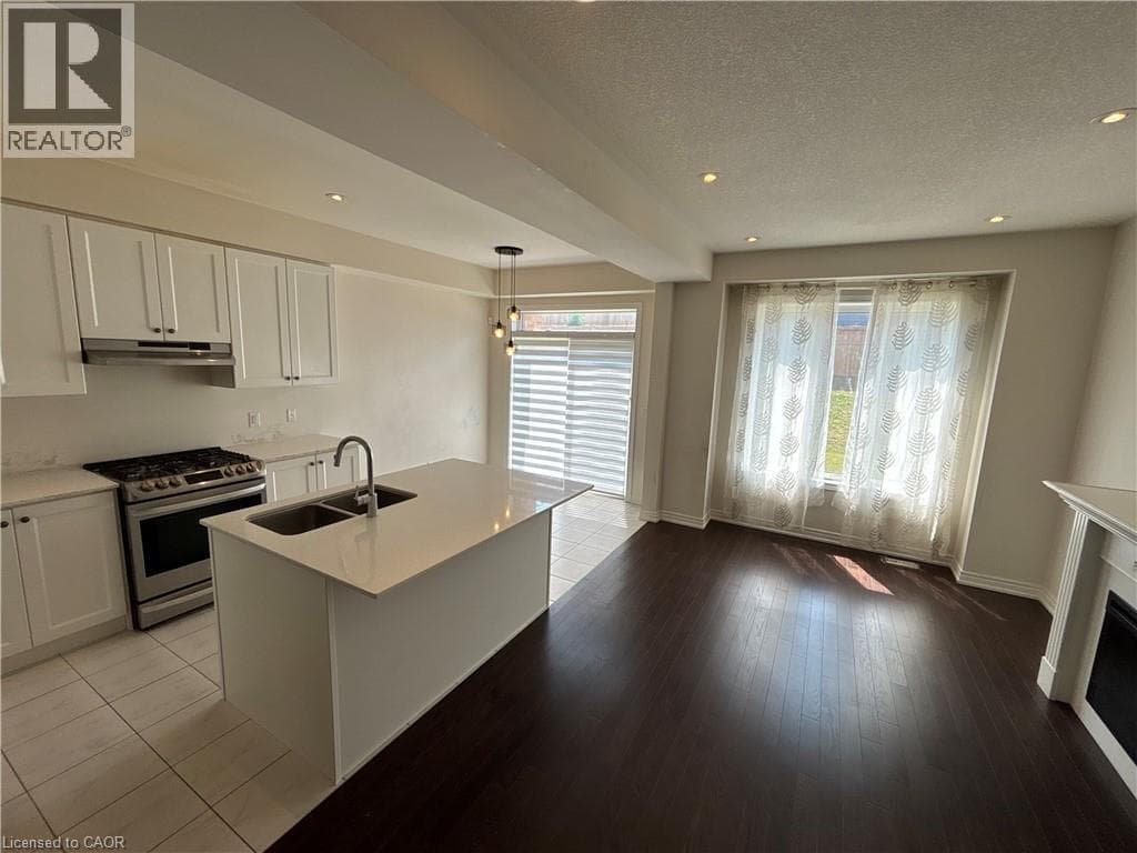 Single Family at 60 REISTWOOD Drive, Kitchener, Ontario - Photo 10 - RE/MAX Garden City Realty