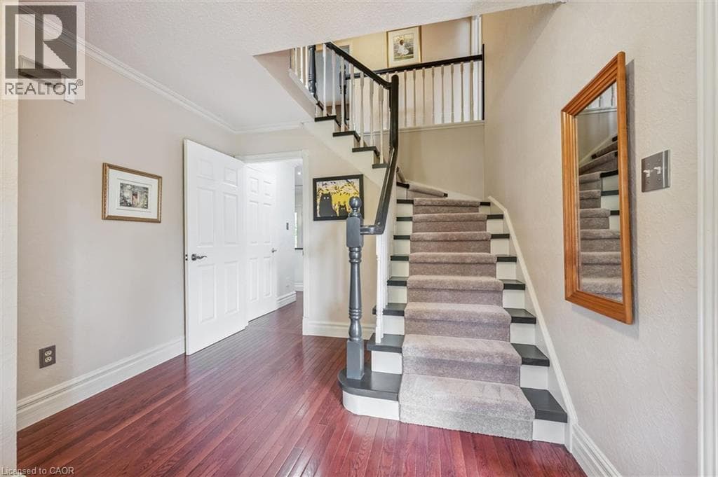Single Family at 21 TINATAWA Court, Kitchener, Ontario - Photo 2 - RE/MAX Garden City Realty