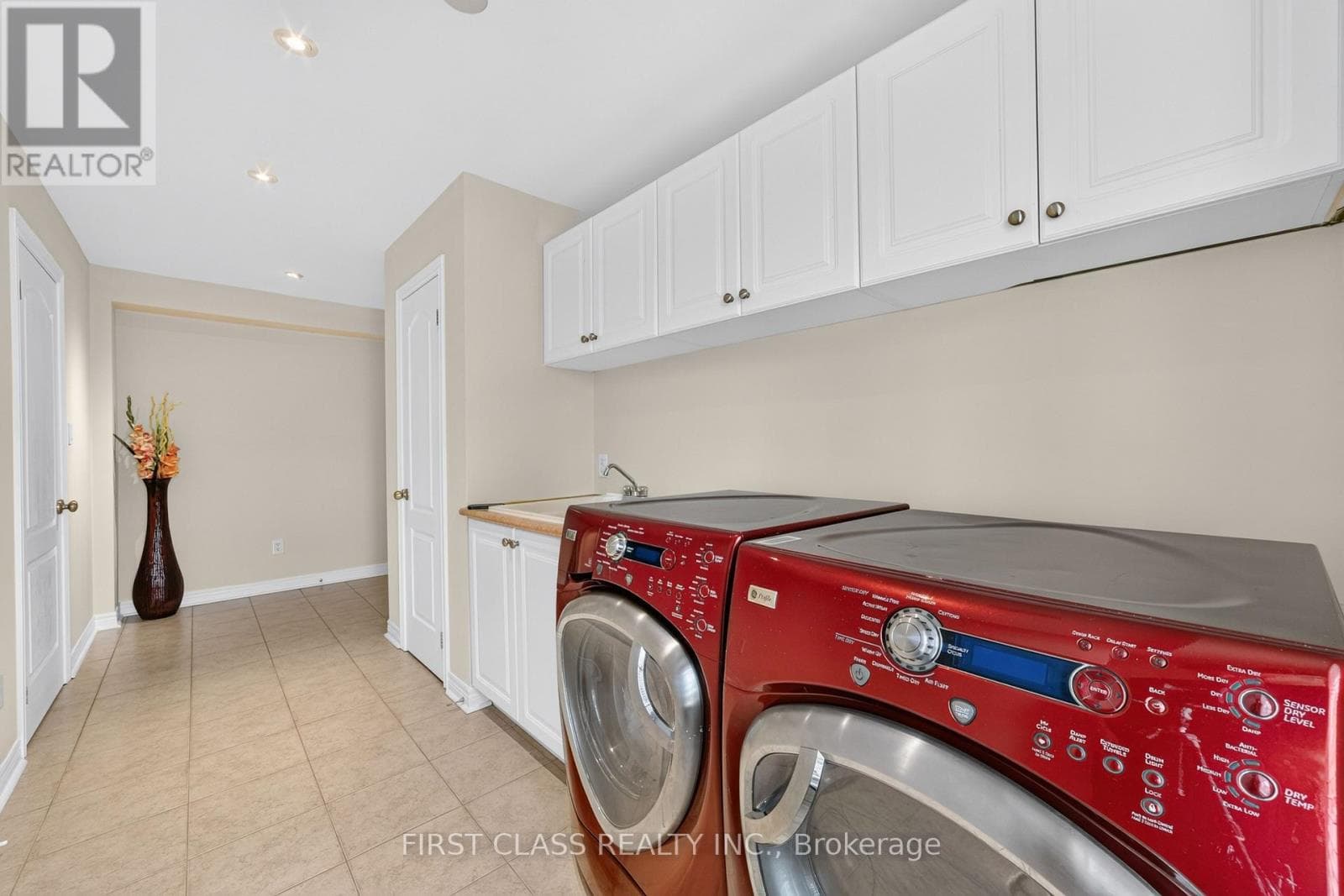 Single Family at 67 Walter Scott Crescent, Markham (Victoria Square), Ontario - Photo 7 - RE/MAX Garden City Realty