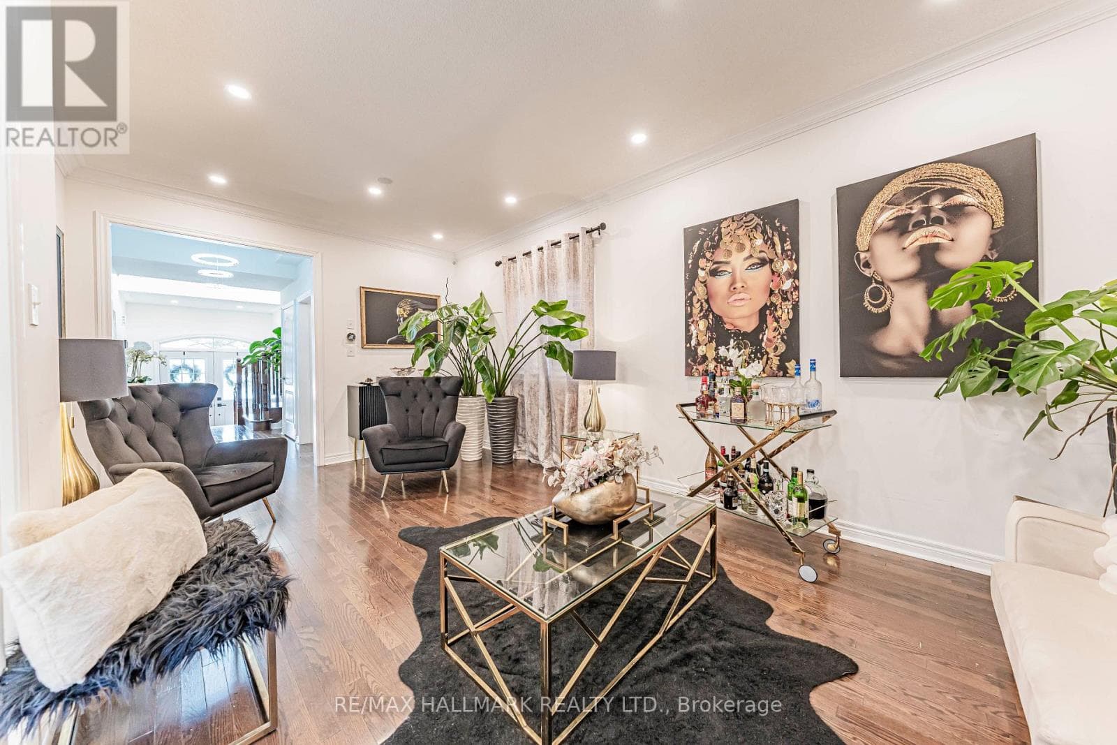 Single Family at #Main- 388 Kwapis Boulevard, Newmarket (Woodland Hill), Ontario - Photo 5 - RE/MAX Garden City Realty
