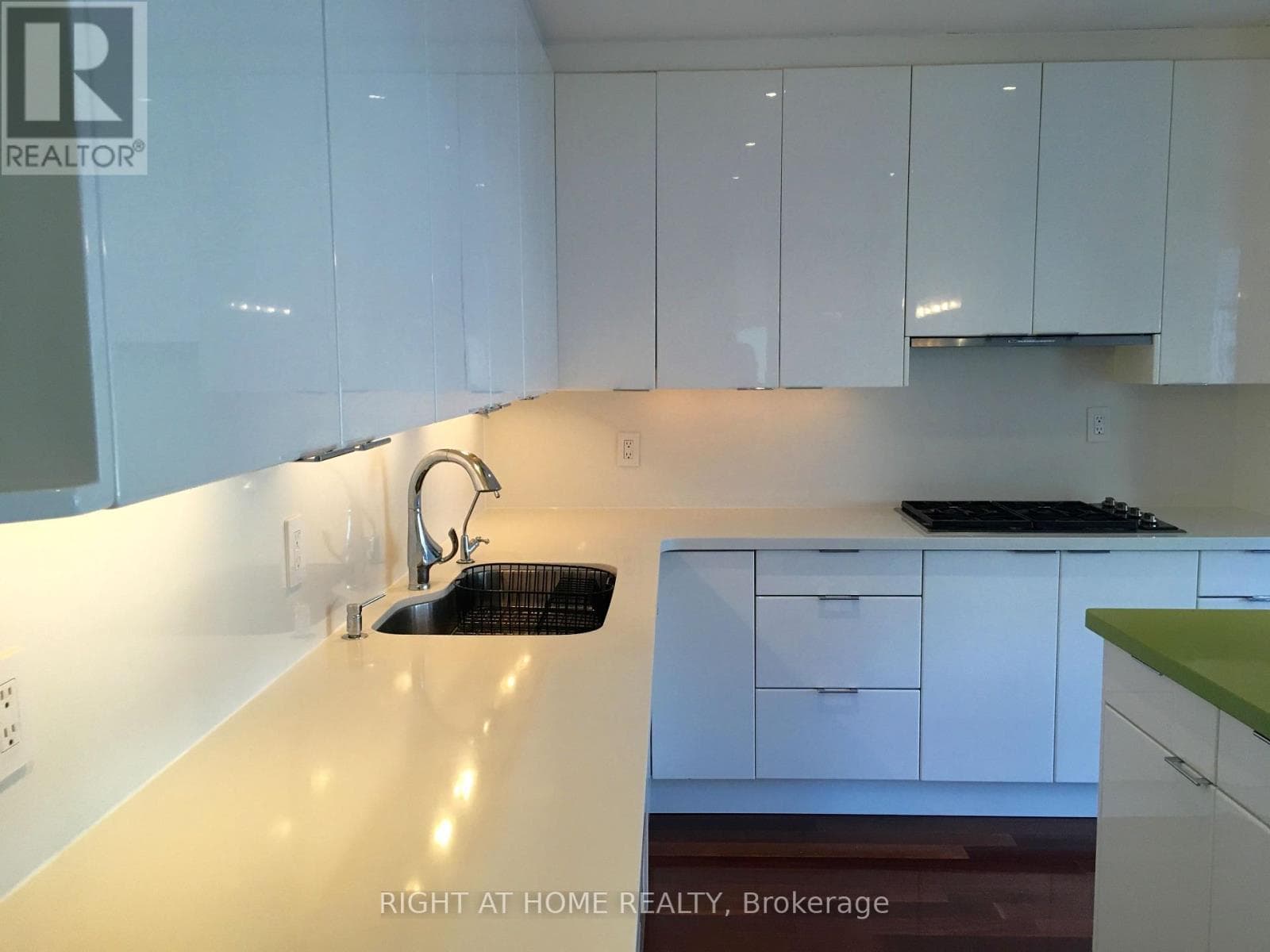 Single Family at 63 Walker Avenue, Toronto (Yonge-St. Clair), Ontario - Photo 10 - RE/MAX Garden City Realty