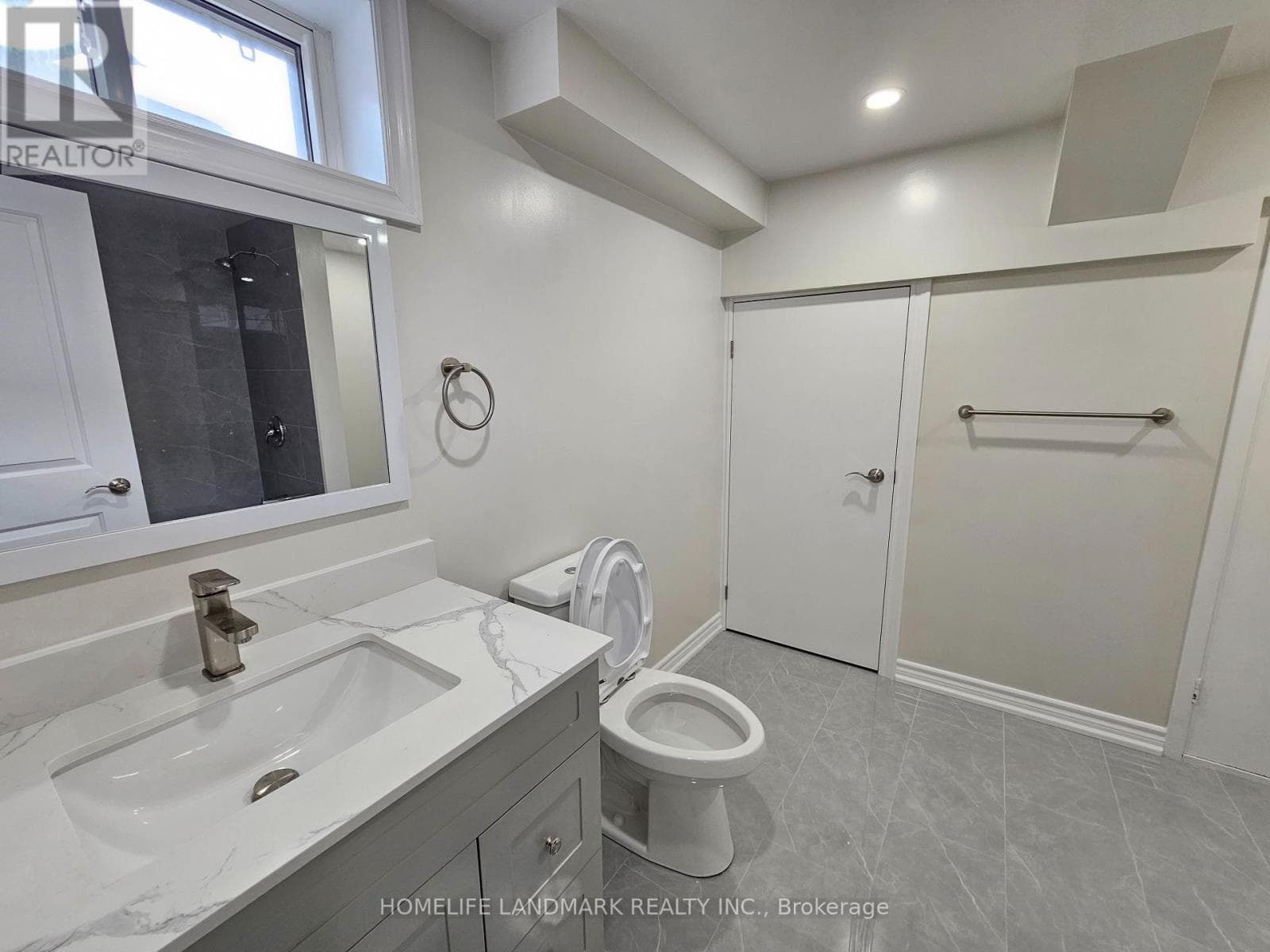 Single Family at Lower- 499 Tennyson Court, Oshawa (Donevan), Ontario - Photo 3 - RE/MAX Garden City Realty
